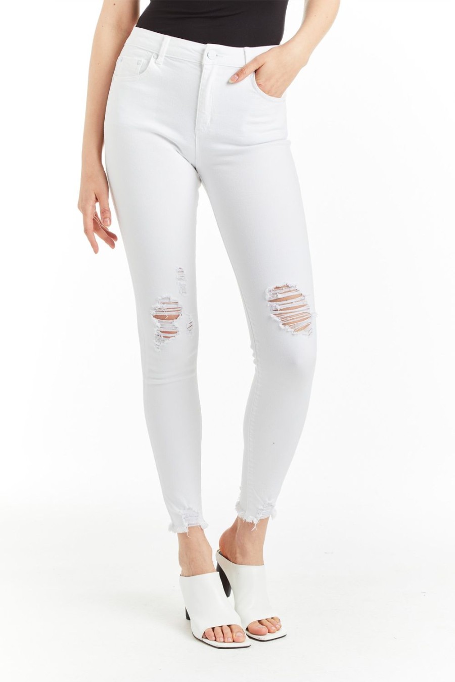 Women Tractr Ankle Length | Diane - Destructed Crop Skinny In White