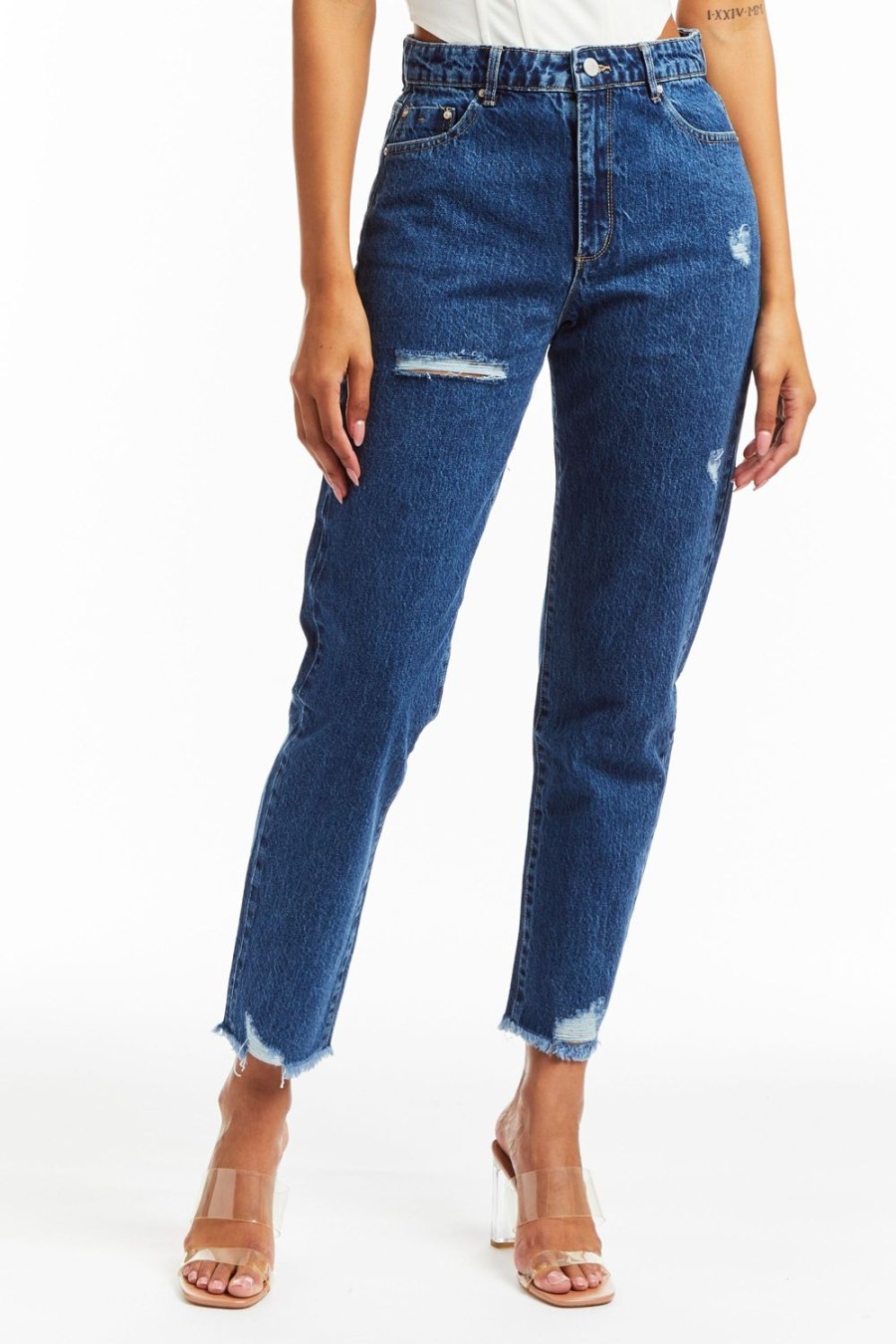 Women Tractr Distressed | Weekender - Destructed Jean Indigo