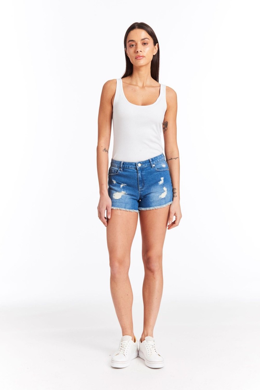 Women Tractr Cut Off | Brittany - Fray Hem Shorts With Destruction Indigo