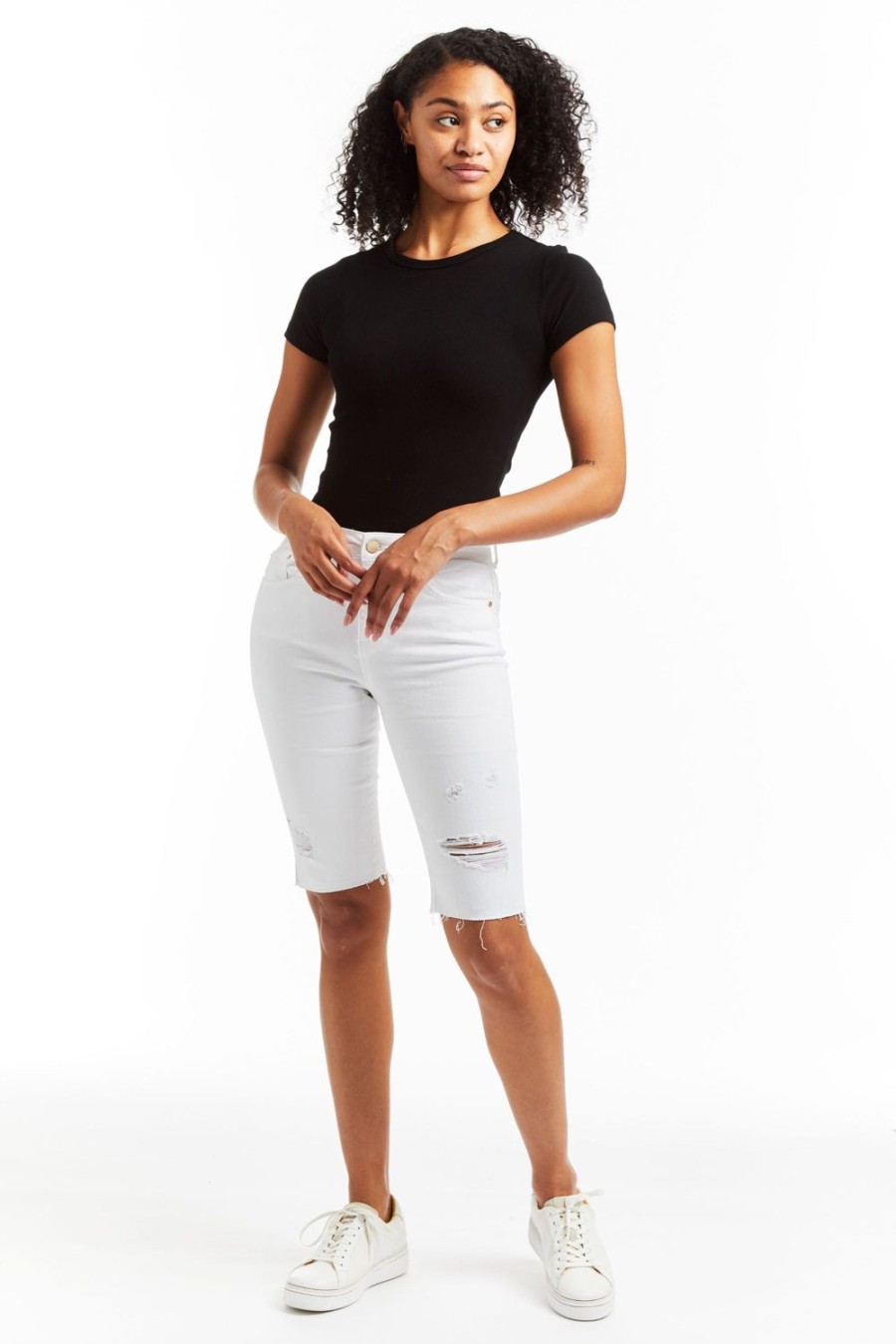 Women Tractr Bermuda | Slim Bermuda Short With Destruction